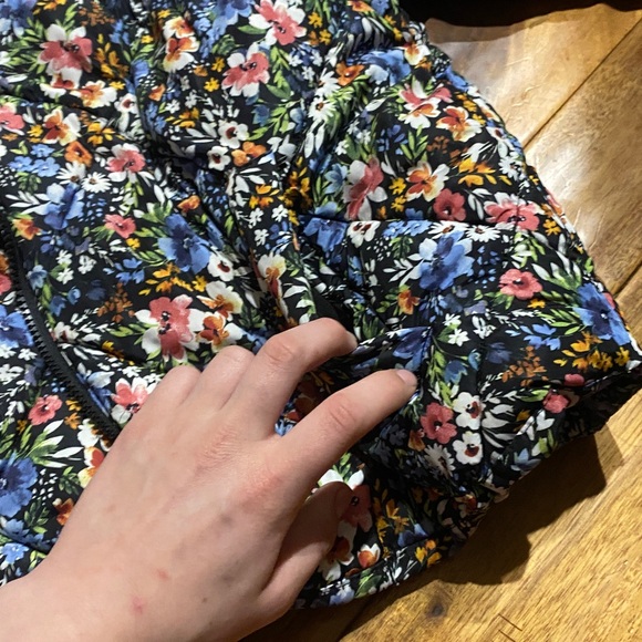 Time and Tru Floral Kids Puffer Jacket - Picture 8 of 11